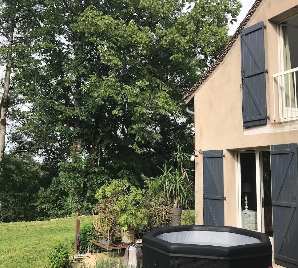 L'Atelier, Confort, Bain A Remous Et Nature Parisot